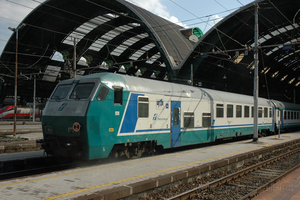 2359-0040-200412.jpg - FS npBDH 50 83 80-87 532-0 / Milano C 20.4.2012