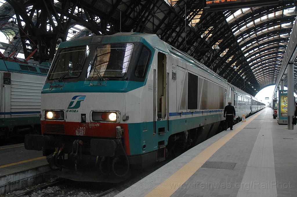 2361-0050-200412.jpg - FS E 402.027 / Milano C 20.4.2012
