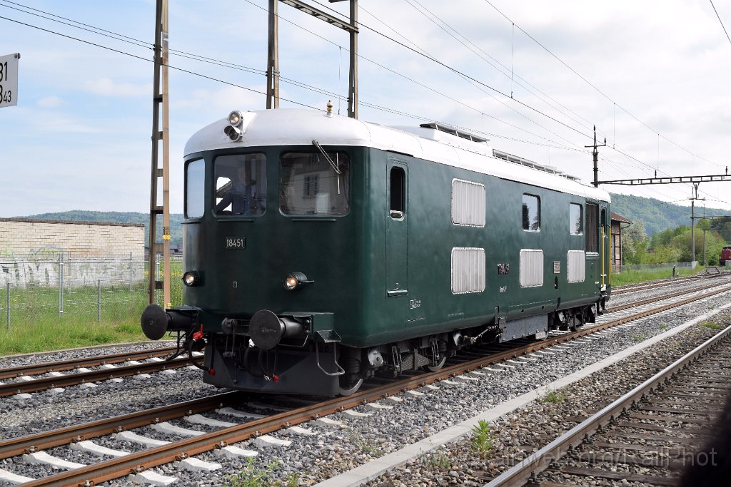 9670-0028-270425.jpg - SBB-CFF Bm 4/4" 18451 / Etzwilen 27.4.2025