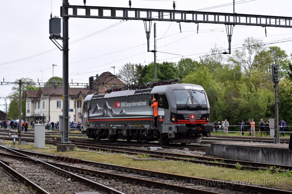 9674-0008-270425.jpg - SBB-CFF 193.546-9 "Jungfraujoch" / Etzwilen 27.4.2025