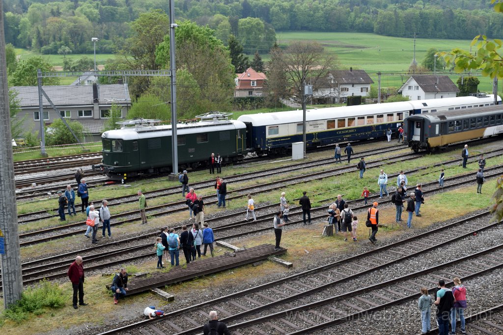 9675-0020-270425.jpg - SBB-CFF Re 4/4' 10039 / Etzwilen (Güterbahnhof) 27.4.2025