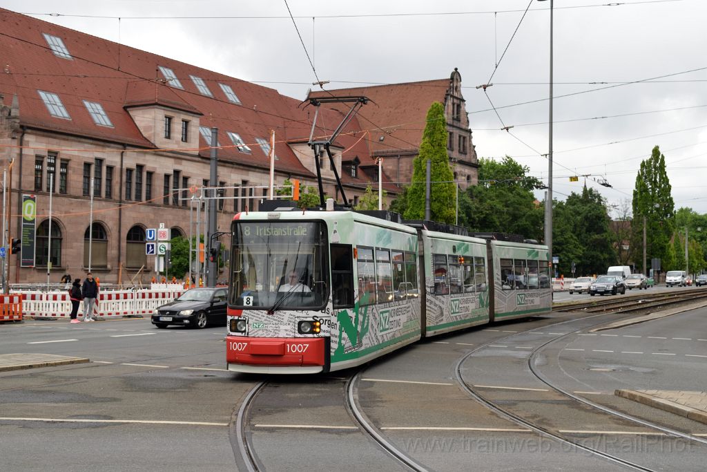 4450-0012-120517.jpg - VAG GT8N 1107 "Nürnberger Zeitung" / Königstorgraben 12.5.2017