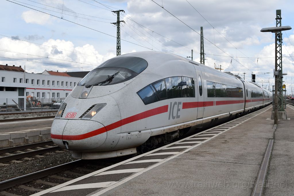 4457-0050-120517.jpg - DBAG ICE 403.027-6 "Siegen" / Fürth Hbf 12.5.2017