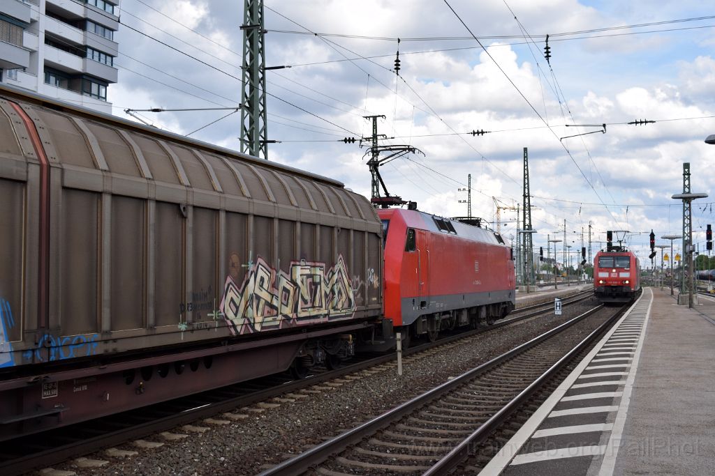 4458-0041-120517.jpg - DBAG 152.085-7 + 185.040-3 / Fürth Hbf 12.5.2017