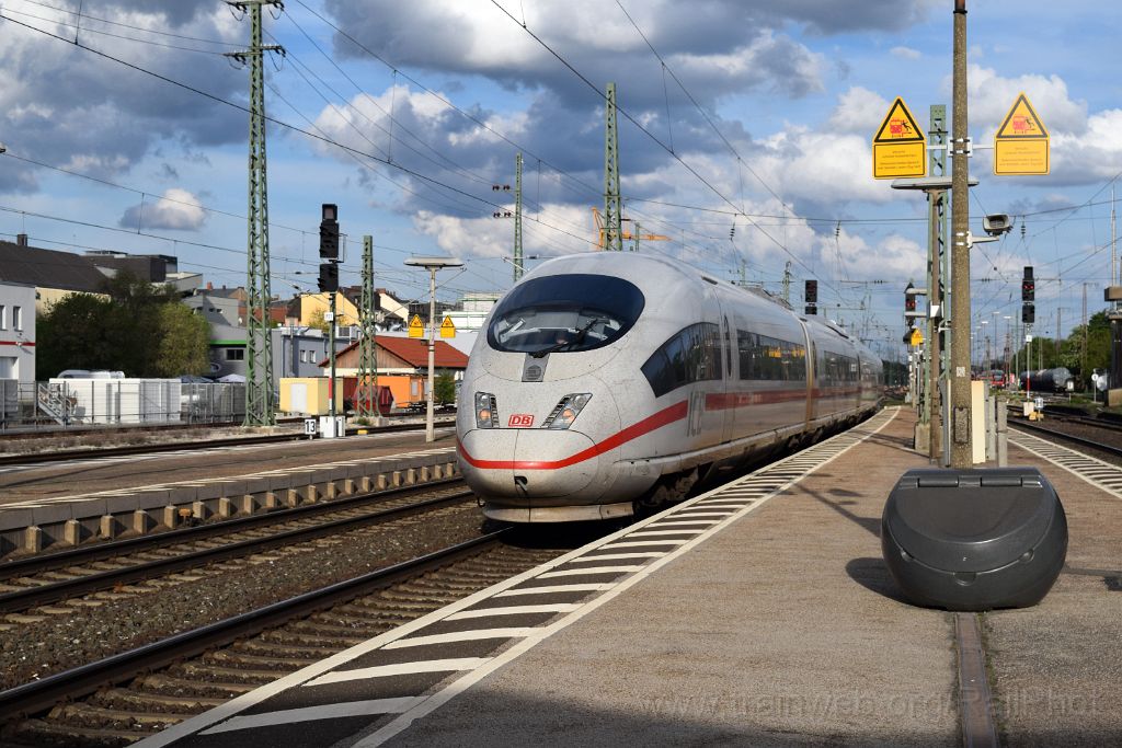 4463-0046-120517.jpg - DBAG ICE 403.025-0 "Ravensburg" / Fürth Hbf 12.5.2017