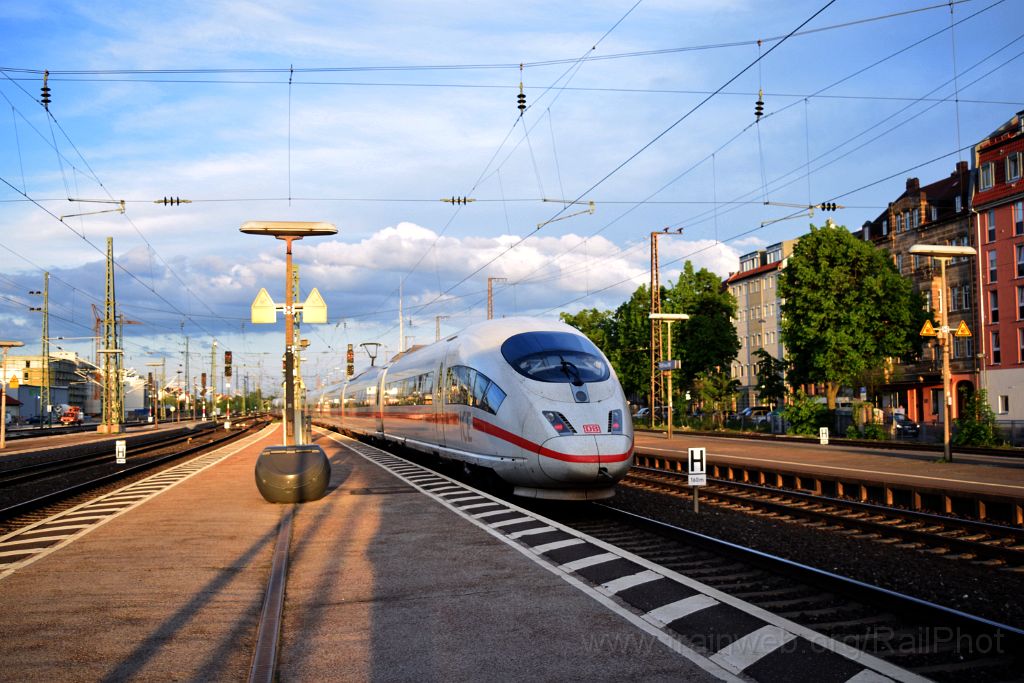 4467-0023-120517.jpg - DBAG ICE 403.017-7 "Recklingshausen" / Fürth Hbf 12.5.2017