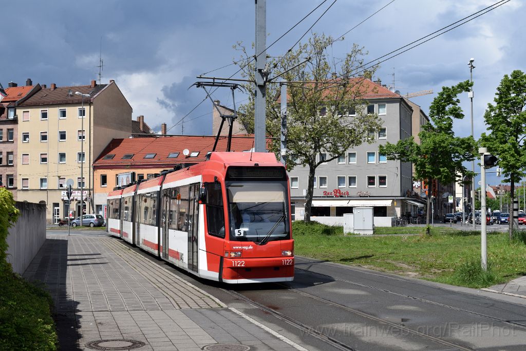 4472-0013-130517.jpg - VAG GT8N 1122 / Frankenstrasse 13.5.2017