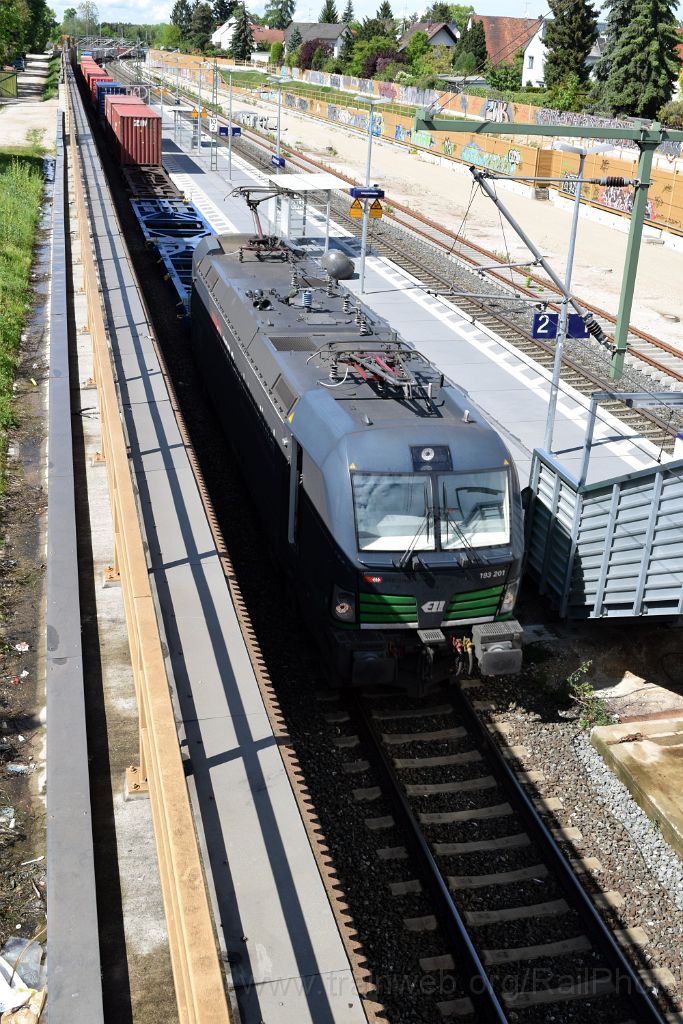 4473-0049-130517.jpg - ELL 193.201 / Fürth-Unterfarrnbach 13.5.2017