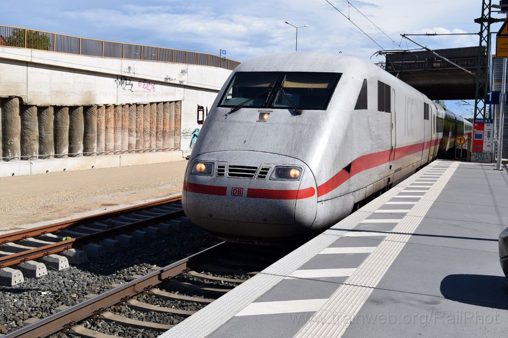 4474-0045-130517.jpg - DBAG ICE 401.053-4 "Neumünster" / Fürth-Unterfarrnbach 13.5.2017