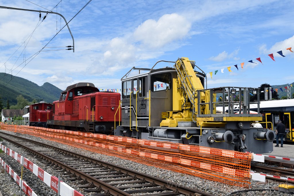 9166-0030-160624.jpg - OeBB Tm''' 9456 + Bm 6/6 18505 + PTT Em 2/2 1 / Balsthal 16.6.2024