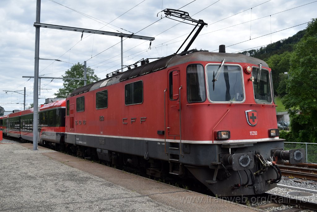 9176-0002-160624.jpg - OeBBH Re 4/4''' 11350 / Klus 16.6.2024