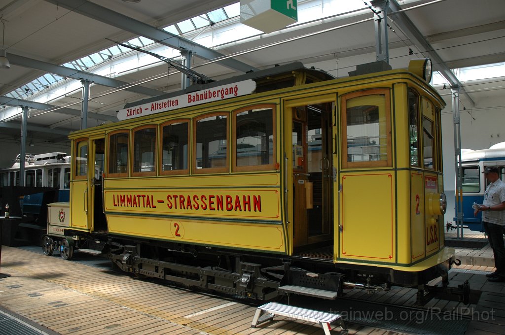 2099-0024-250411.jpg - LSB Ce 2/2 2 / Burgwies 25.4.2011