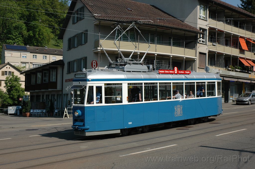 2099-0036-250411.jpg - VBZ Ce 4/4 1530 / Burgwies 25.4.2011