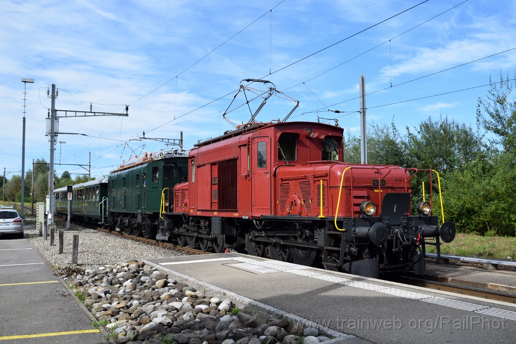 9343-0045-070924.jpg - HSTB De 6/6 15301 + SBB-CFF Ae 3/5 10217 / Eschenbach 7.9.2024