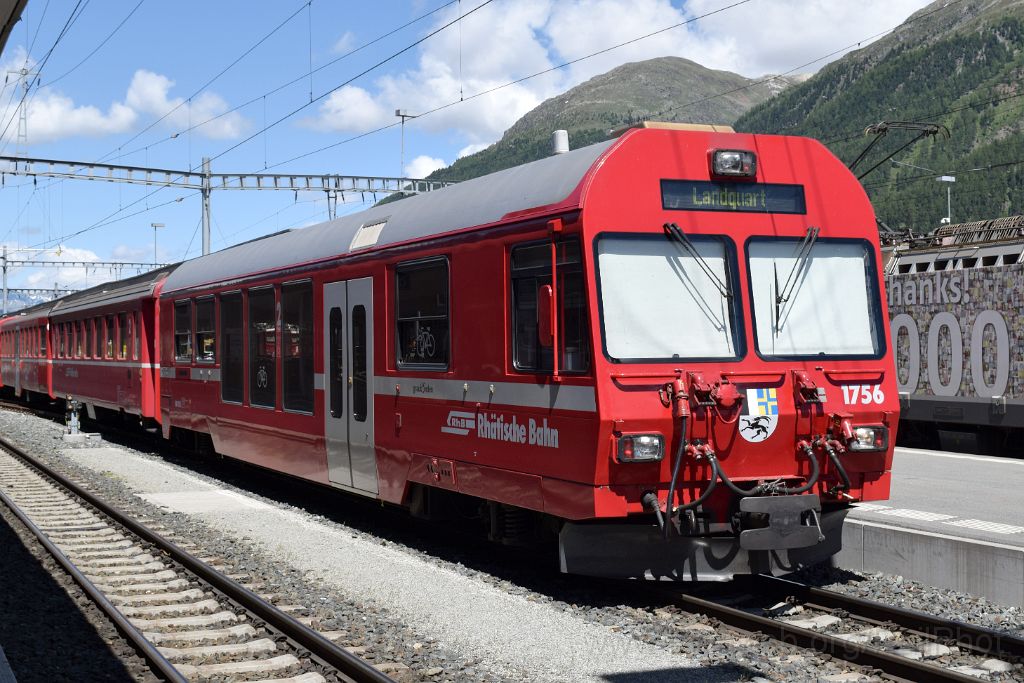 5018-0045-140618.jpg - RhB BDt 1756 / Samedan 14.6.2018
