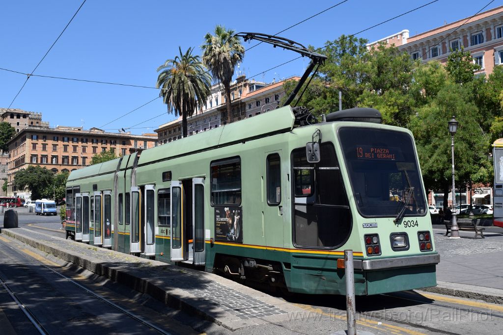 4022-0040-200716.jpg - ATAC 9034 / Piazza Risorgimento San Pietro 20.7.2016
