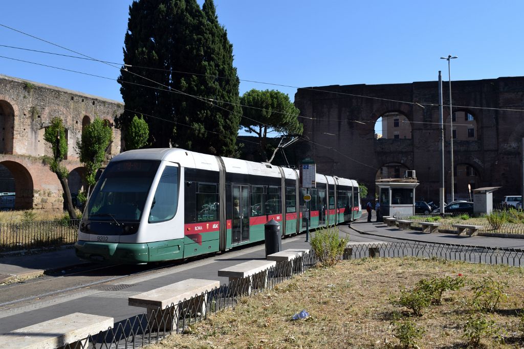 4024-0030-200716.jpg - ATAC 9202 / Piazza di Porta Maggiore 20.7.2016