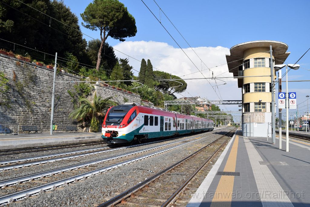 4054-0005-260716.jpg - FS ETR 425.045 / Roma Ostiense 26.7.2016