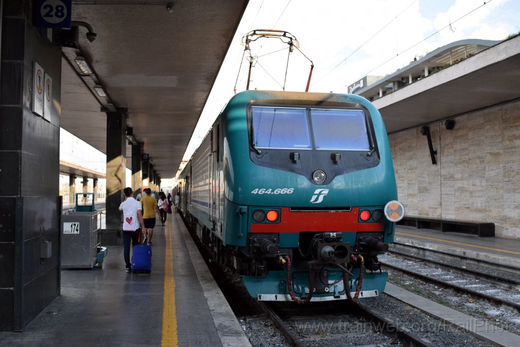 4057-0031-260716.jpg - FS E 464.666 / Roma Termini 26.7.2016