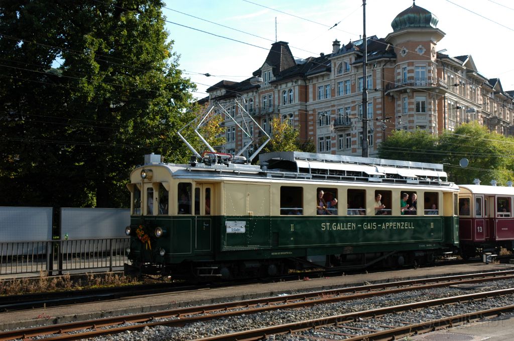 3305-0019-280914.jpg - SGA BCFeh 4/4 5 / St.Gallen 28.9.2014