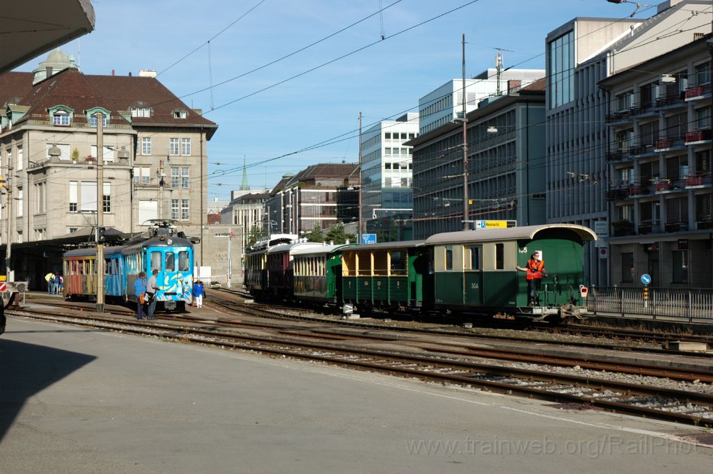 3305-0045-280914.jpg - TB BDe 4/4 7 "Ostwind" + SGA BCFeh 4/4 5 / St.Gallen 28.9.2014