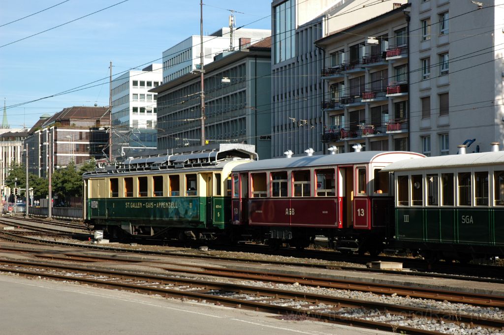 3305-0046-280914.jpg - TB BDe 4/4 7 "Ostwind" + SGA BCFeh 4/4 5 / St.Gallen 28.9.2014