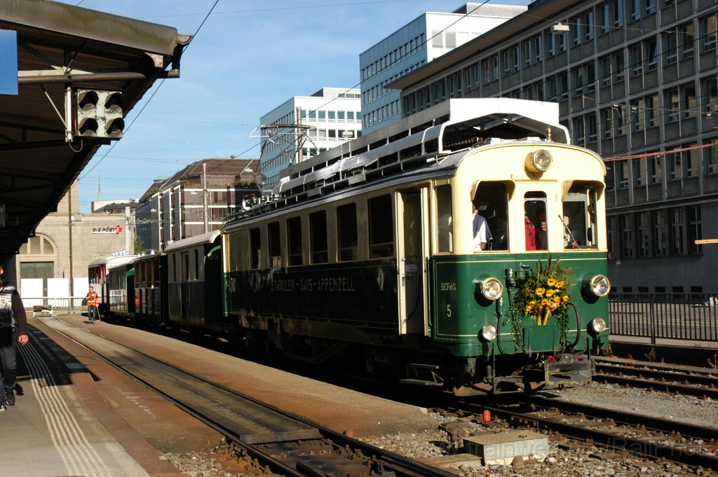 3306-0041-280914.jpg - SGA BCFeh 4/4 5 / St.Gallen 28.9.2014