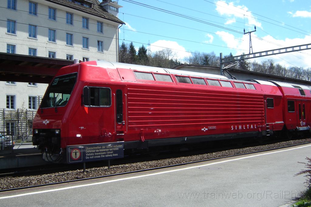 1464-0010-190408.jpg - SZU Re 456.551-1 / Langnau-Gattikon 19.4.2008