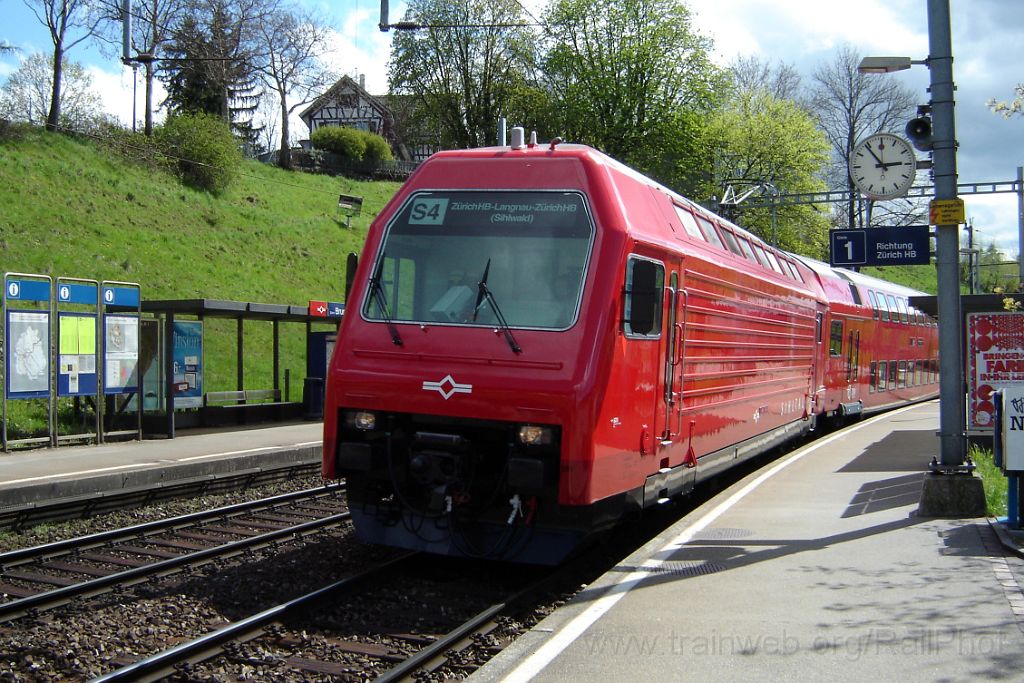 1464-0039-190408.jpg - SZU Re 456.543-8 / Zürich-Brunau 19.4.2008