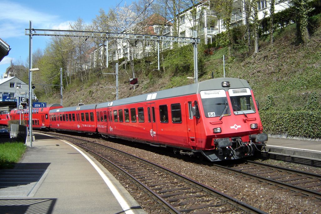 1464-0045-190408.jpg - SZU Bt 987 / Zürich-Brunau 19.4.2008