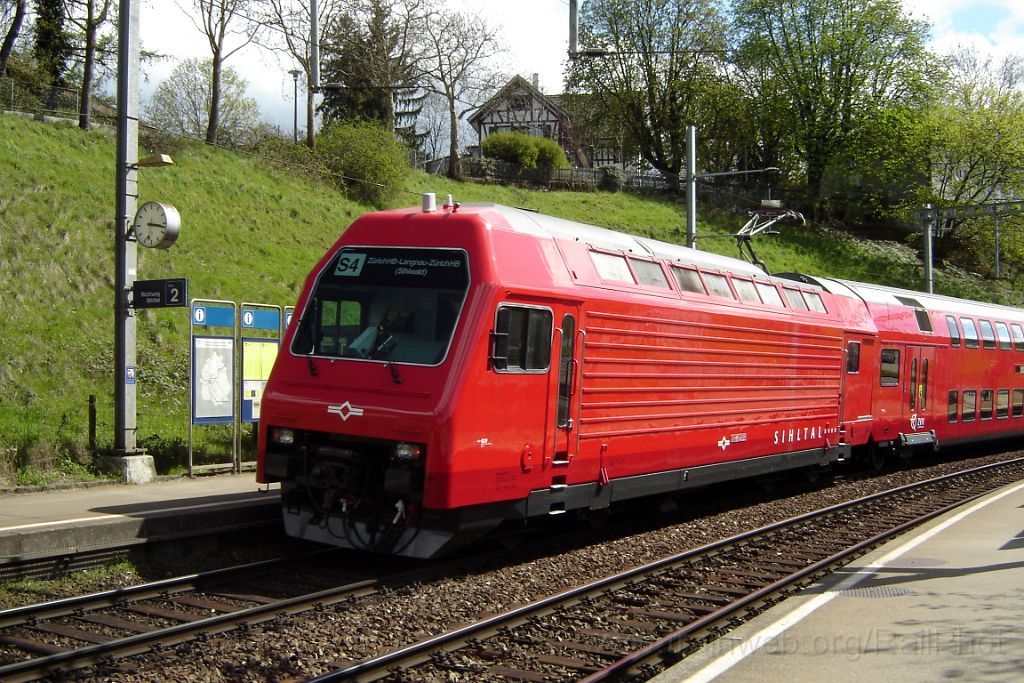 1465-0009-190408.jpg - SZU Re 456.551-1 / Zürich-Brunau 19.4.2008