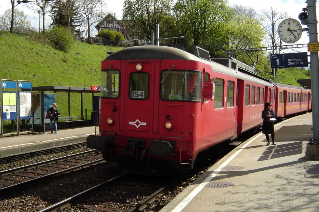 1465-0011-190408.jpg - SZU BDe 576.596-1 / Zürich-Brunau 19.4.2008