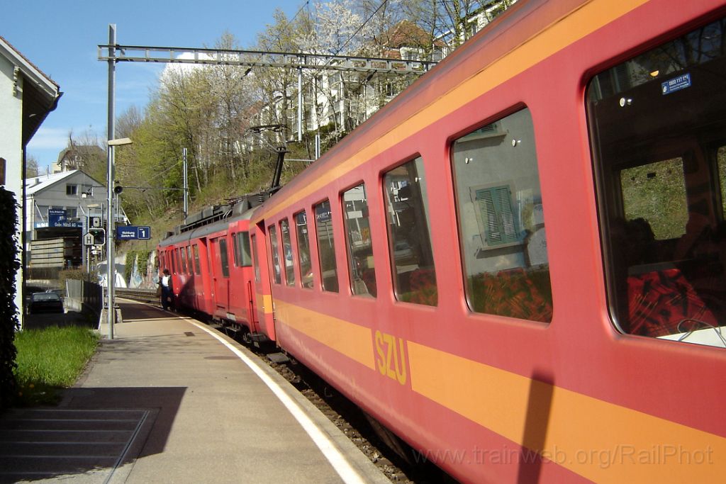 1465-0013-190408.jpg - SZU BDe 576.596-1 / Zürich-Brunau 19.4.2008