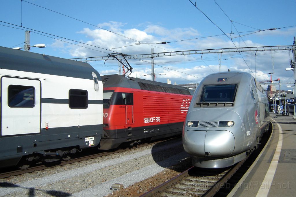 1466-0017-190408.jpg - SNCF TGV 384.004 "574.8 Km/h" + SBB-CFF Re 460.099-5 "Bodensee" / Zürich HB 19.4.2008