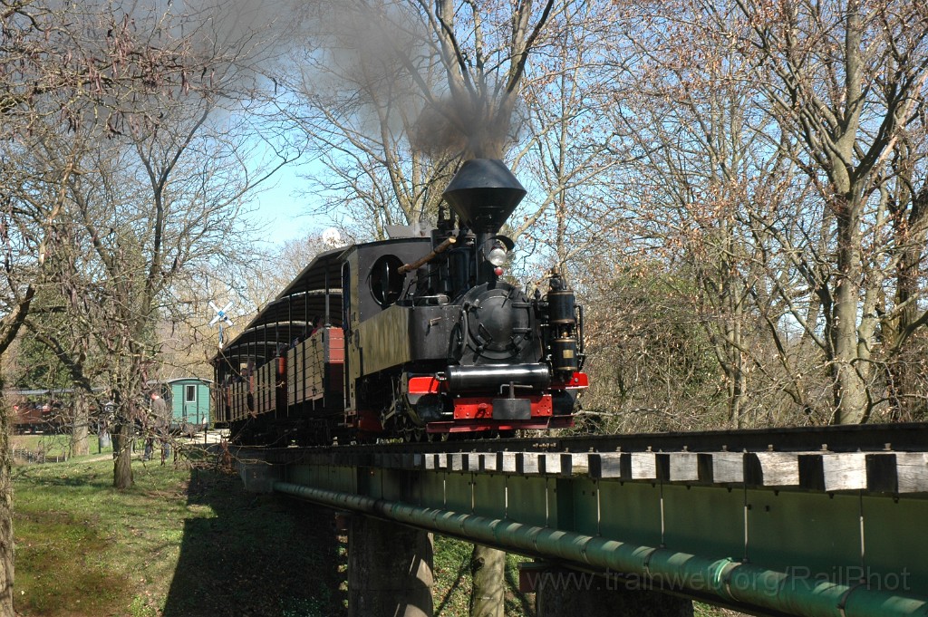 2750-0041-140413.jpg - SchBB G 4/4 7349 "Taxus" / Schinznach 14.4.2013