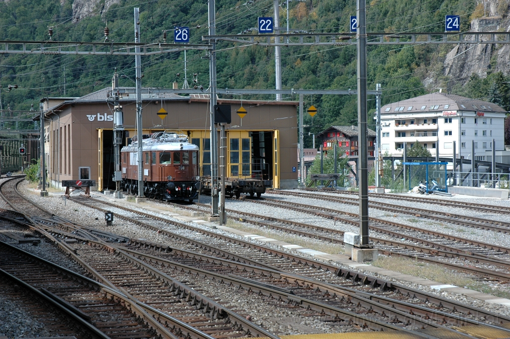 2936-0003-080913.jpg - BLS Ae 6/8 208 / Brig 8.9.2013