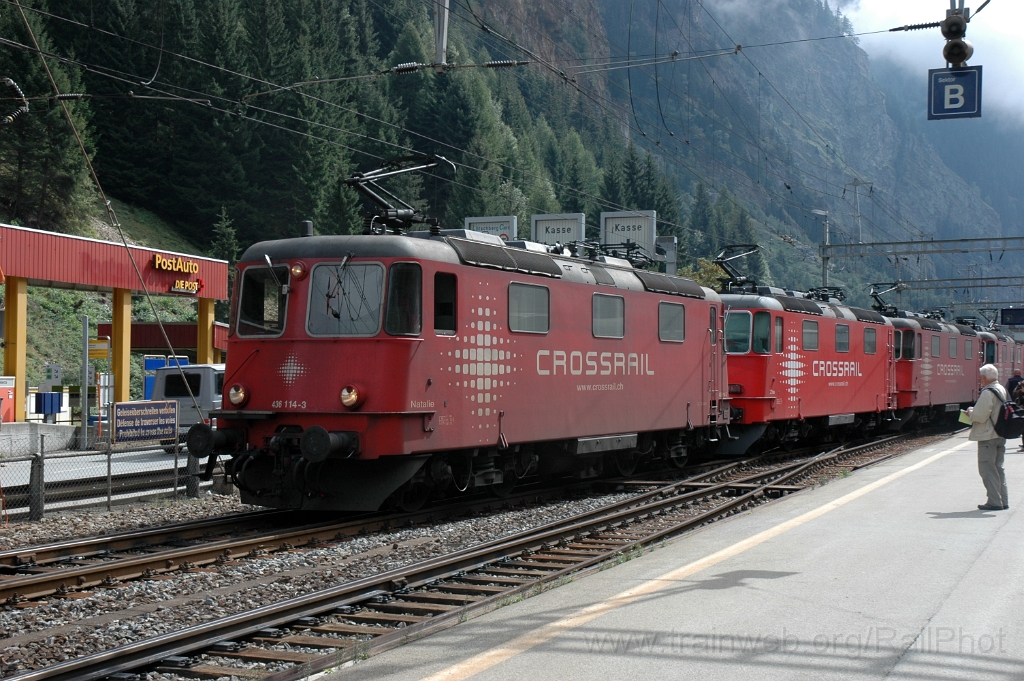 2937-0049-080913.jpg - Crossrail Re 436.114-3 "Natalie" + Re 436.112-7 "Zita"+ Re 436.115-0 "Ivon" + Re 436.111-9 "Sara" / Goppenstein 8.9.2013