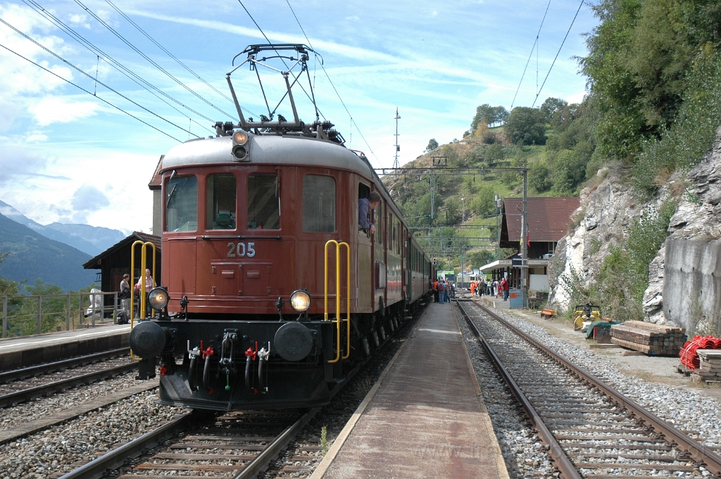 2940-0017-080913.jpg - BLS Ae 6/8 205 / Ausserberg 8.9.2013