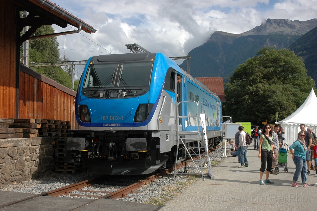 2942-0046-080913.jpg - Bombardier 187.002-1 / Lalden 8.9.2013