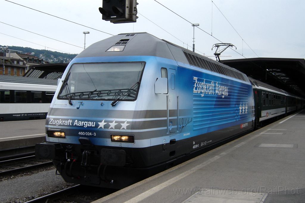 1196-0023-250606.jpg - SBB-CFF Re 460.024-3 "Rheintal" / Zürich HB 25.6.2006