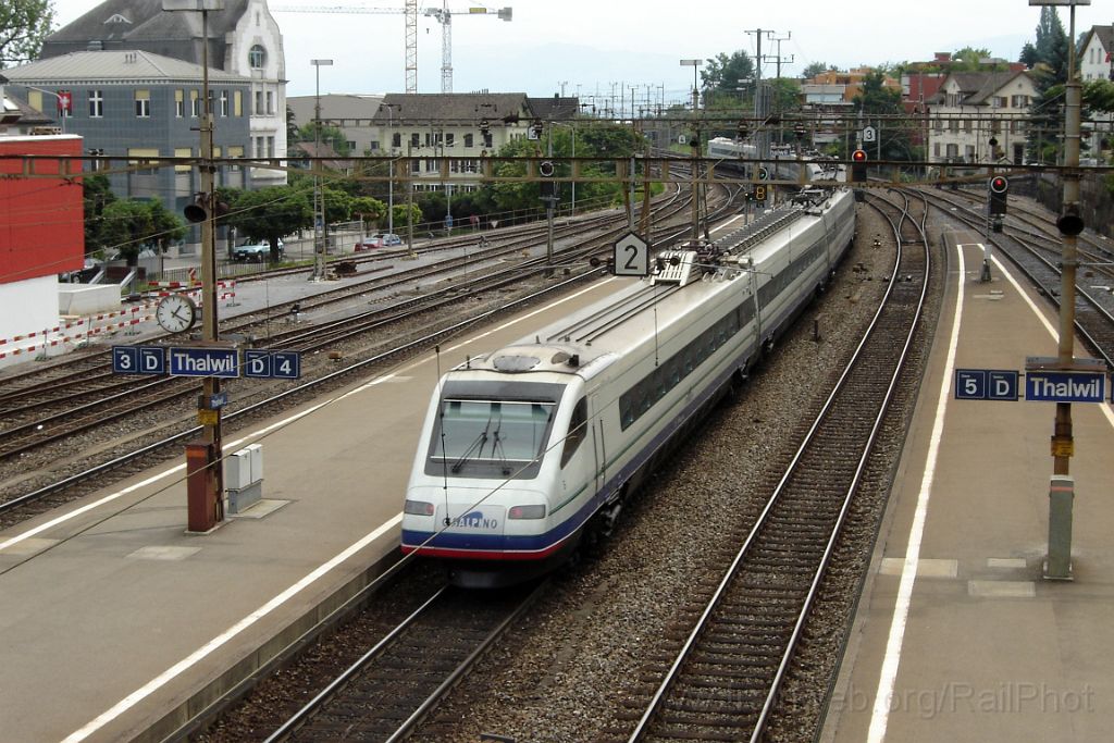 1202-0026-090706.jpg - Cisalpino ETR 470.056 / Thalwil 9.7.2006