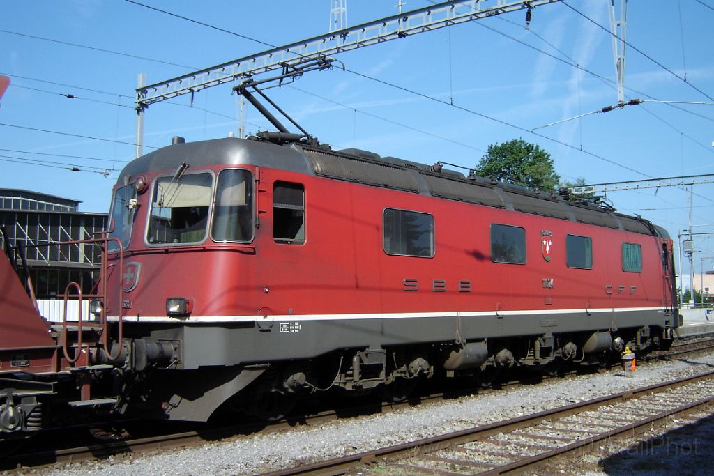 1204-0049-110706.jpg - SBB-CFF Re 6/6 11624 "Rothrist" / Hinwil 11.7.2006