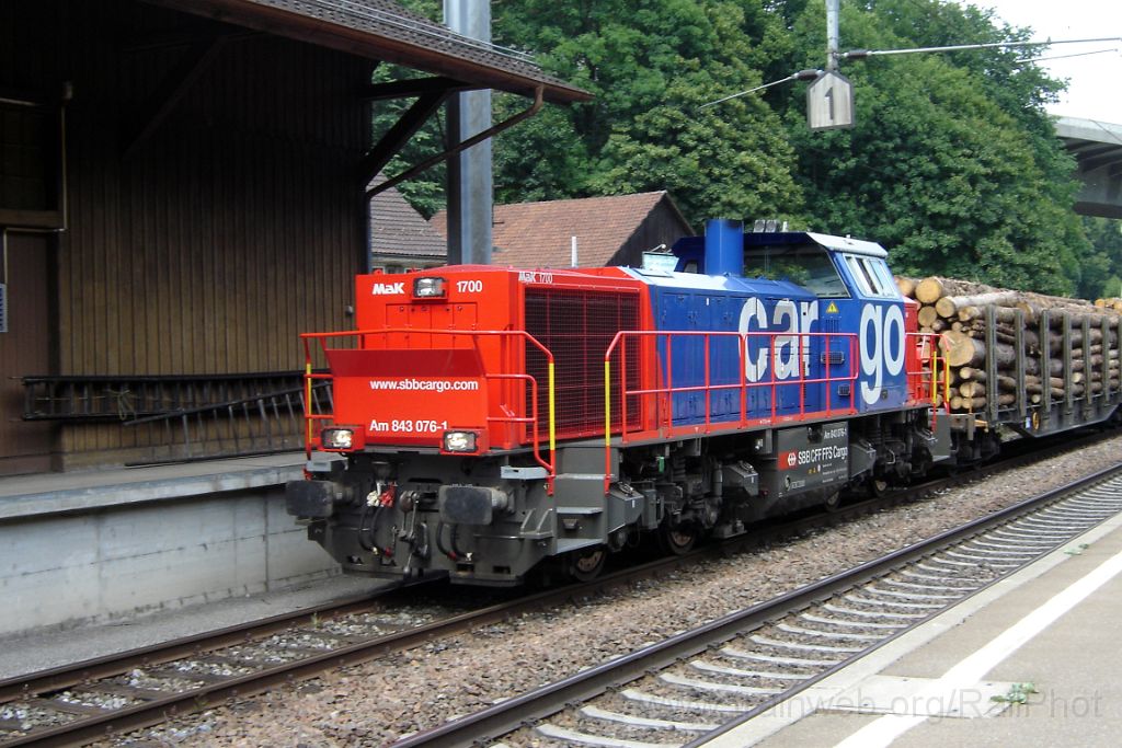 1207-0038-310706.jpg - SBB-CFF Am 843.076-1 / Kemptthal 31.7.2006