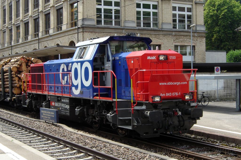 1207-0045-310706.jpg - SBB-CFF Am 843.076-1 / Kemptthal 31.7.2006