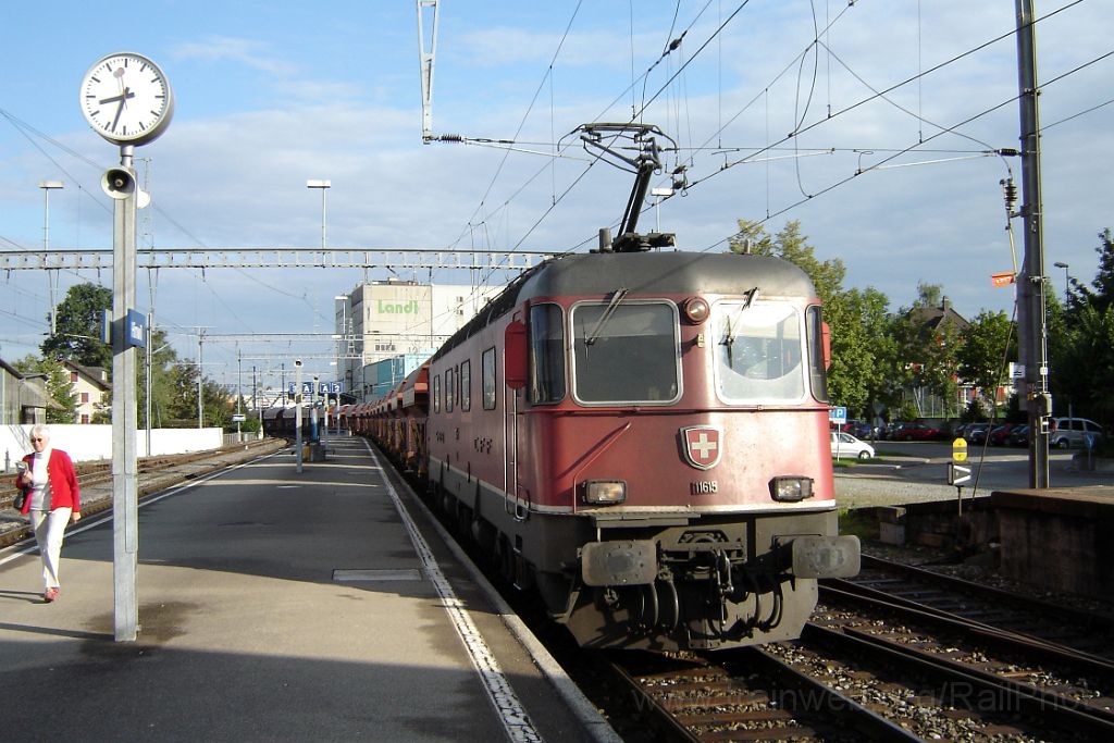 1208-0046-150806.jpg - SBB-CFF Re 6/6 11615 "Kloten" / Hinwil 15.8.2006