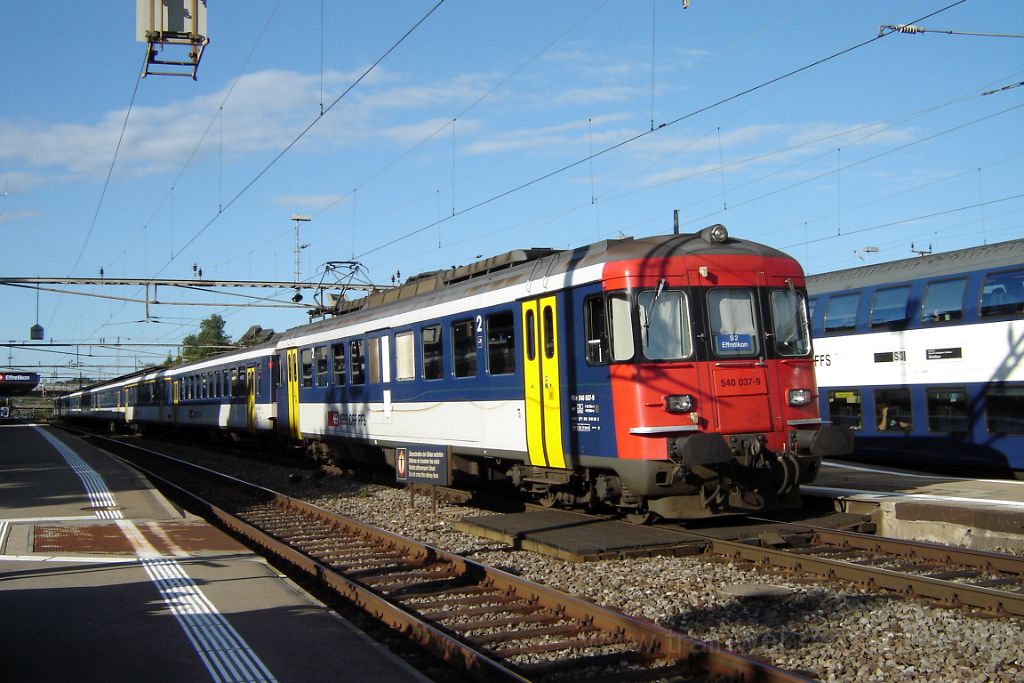 1209-0013-180806.jpg - SBB-CFF RBe 540.037-9 / Effretikon 18.8.2006