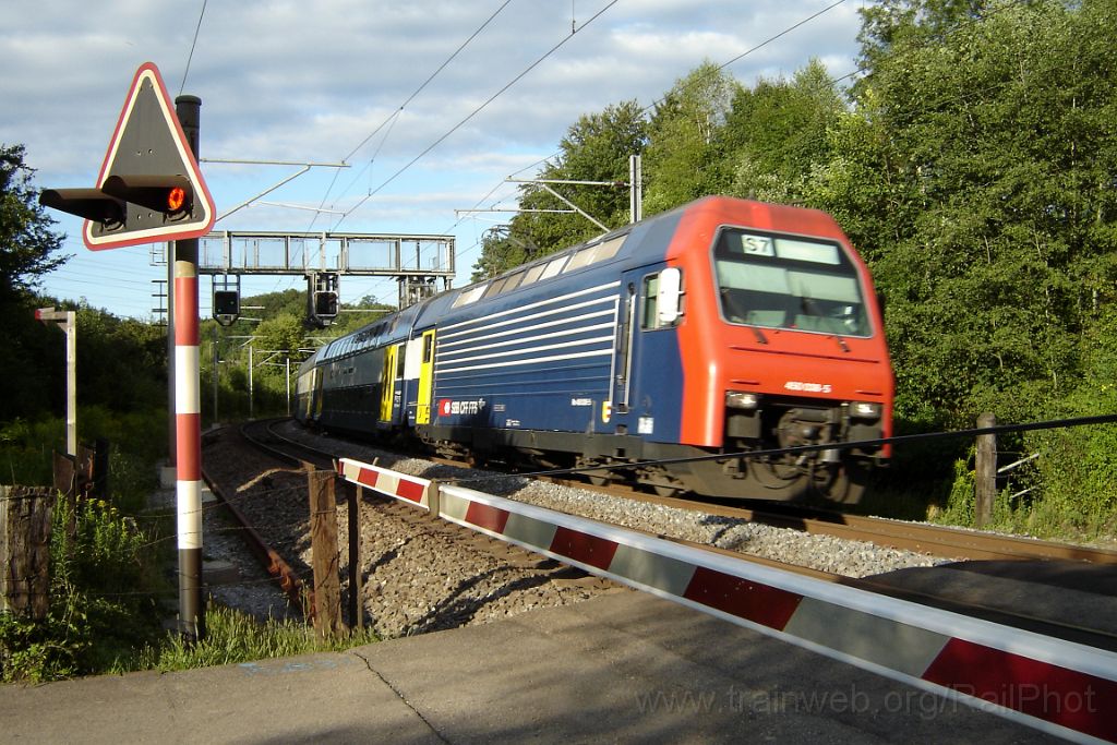 1209-0021-180806.jpg - SBB-CFF Re 450.038-5 "Wollishofen" / Effretikon 18.8.2006
