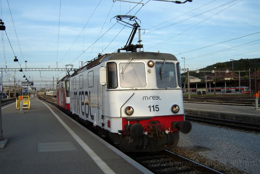 1213-0021-230806.jpg - RM Re 436.115-0 "M-Real" + Re 436.112-7 "Bern" / Solothurn 23.8.2006