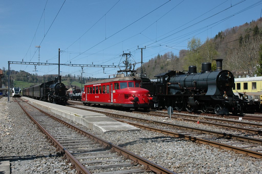 2372-0050-280412.jpg - SBB-CFF B 3/4 1367 + OeBB RBe 2/4 202 + SBB-CFF A 3/5 705/ Bauma 28.4.2012