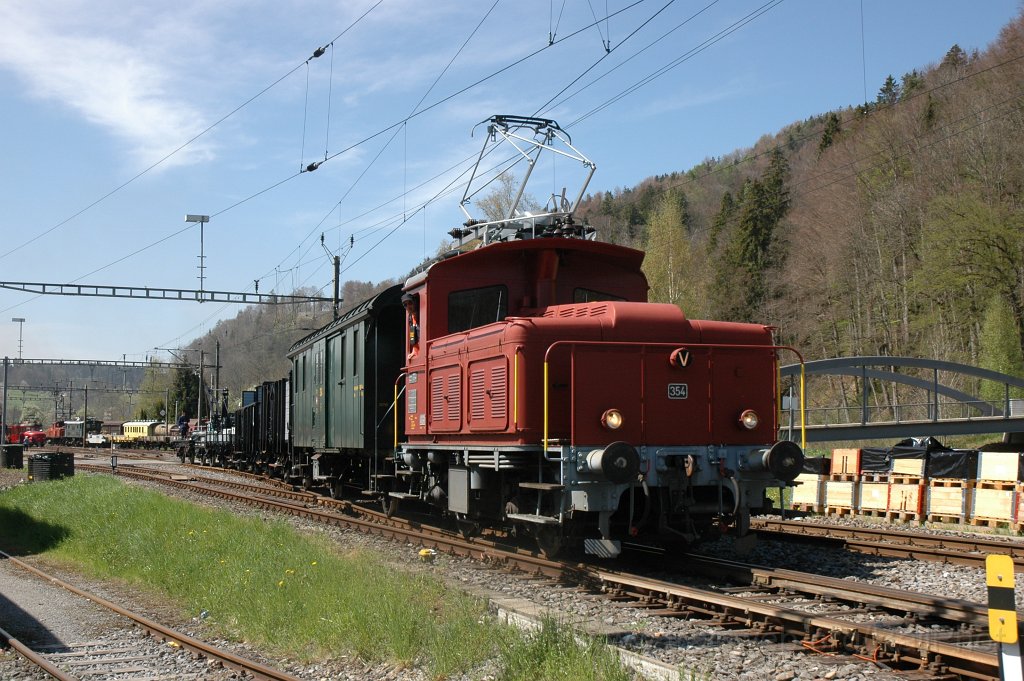 2374-0050-280412.jpg - DVZO Tem''' 354 / Bauma 28.4.2012